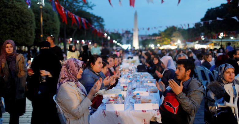 الاعلان عن موعد شهر رمضان وعيد الفطر في تركيا لعام 2021 تركيا اليوم