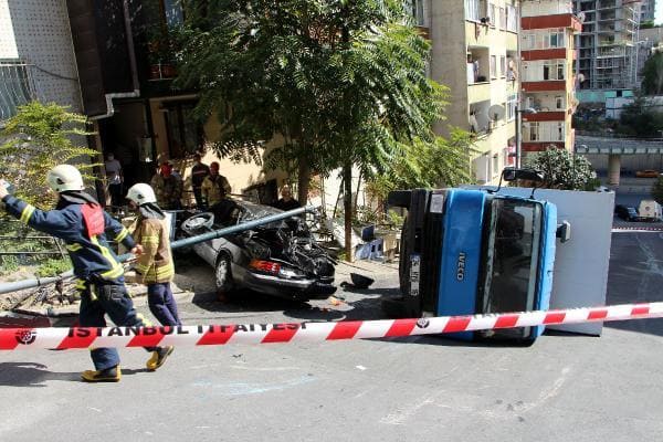 حادث مروع في وسط اسطنبول!